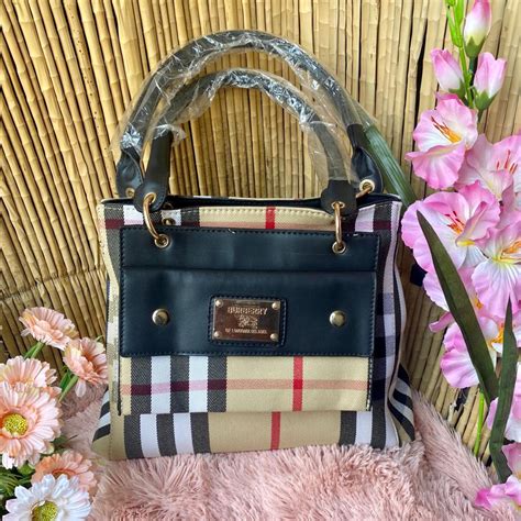 bolsa burberry grande|farfetch burberry bolso.